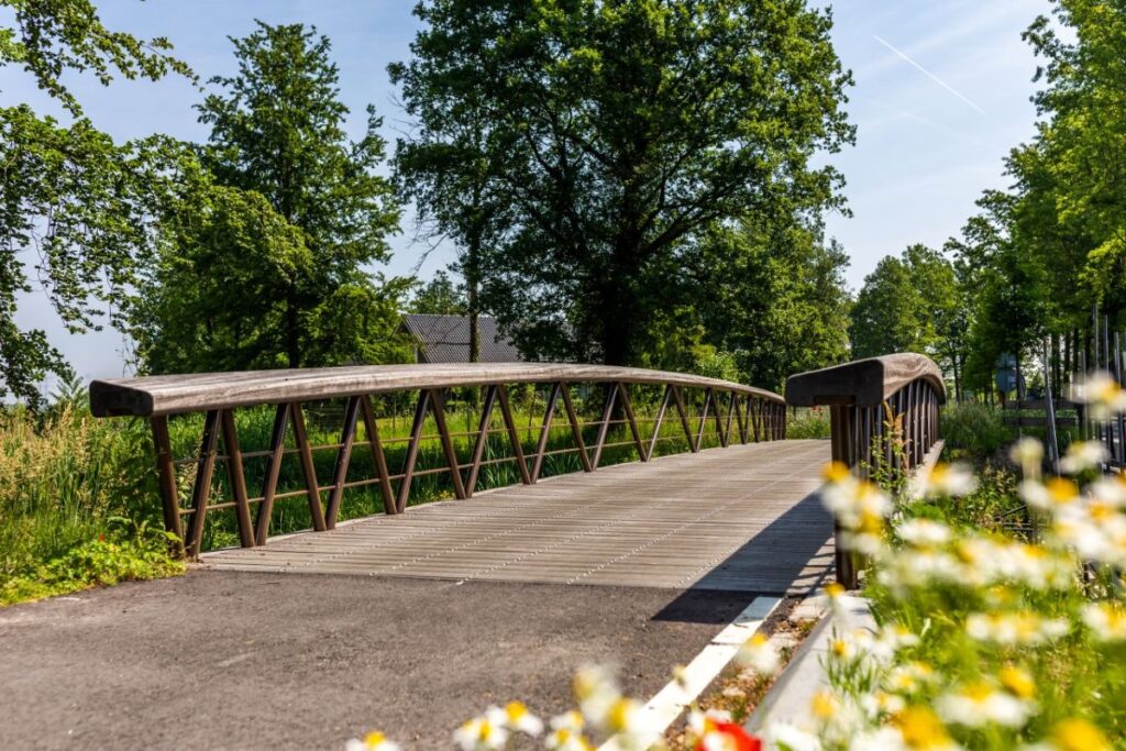 vakwerkbrug meerdink